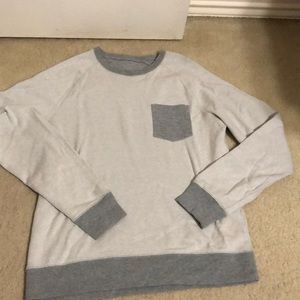 Old Navy sweater Small